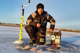 Зимняя рыбалка с чемпионом мира Станиславом Посланчиком